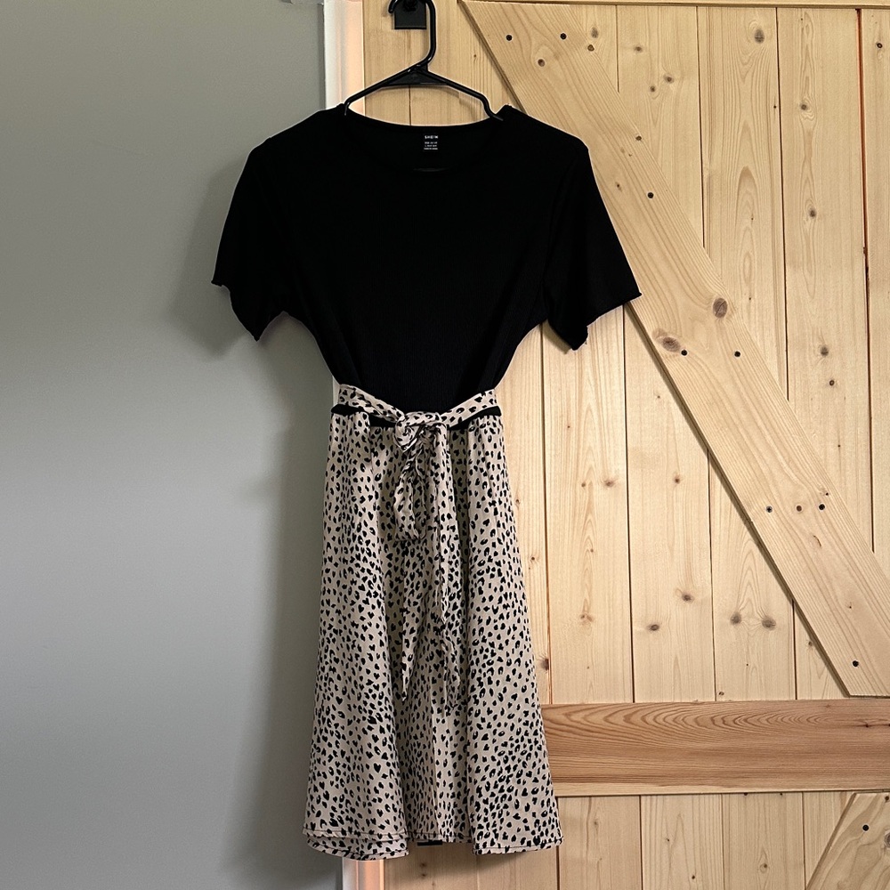 SHEIN Black and Tan Midi Dress